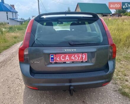 Сірий Вольво V50, об'ємом двигуна 1.6 л та пробігом 245 тис. км за 6750 $, фото 4 на Automoto.ua