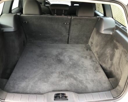 Серый Вольво В50, объемом двигателя 2 л и пробегом 302 тыс. км за 4900 $, фото 3 на Automoto.ua