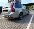 Серый Вольво В50, объемом двигателя 2 л и пробегом 380 тыс. км за 2599 $, фото 5 на Automoto.ua