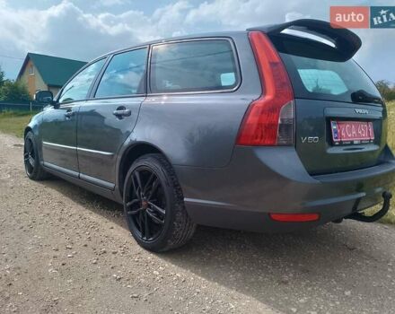 Сірий Вольво V50, об'ємом двигуна 1.6 л та пробігом 245 тис. км за 6500 $, фото 6 на Automoto.ua