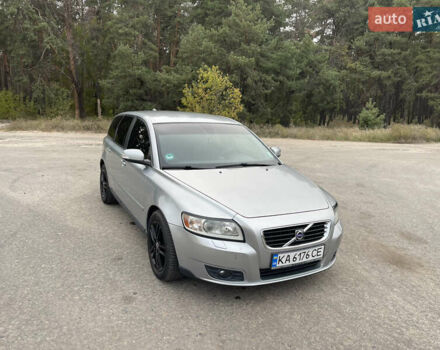 Сірий Вольво V50, об'ємом двигуна 2 л та пробігом 241 тис. км за 7500 $, фото 7 на Automoto.ua
