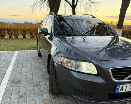 Вольво В50 2008 в Рава-Русская на Automoto.ua Серый Вольво В50, объемом двигателя 2 л и пробегом 418 тыс. км за 5499 $, фото 3 на Automoto.ua