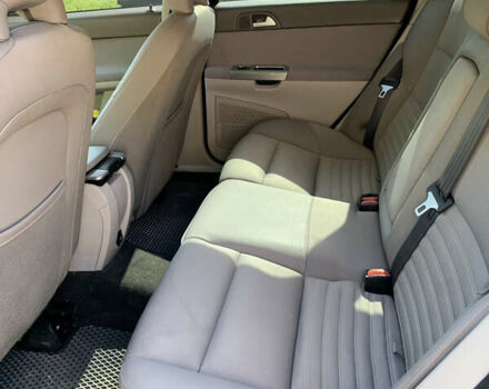 Серый Вольво В50, объемом двигателя 1.56 л и пробегом 258 тыс. км за 6000 $, фото 16 на Automoto.ua