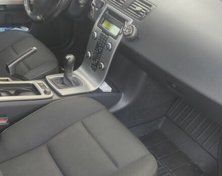 Сірий Вольво V50, об'ємом двигуна 0 л та пробігом 249 тис. км за 3600 $, фото 11 на Automoto.ua