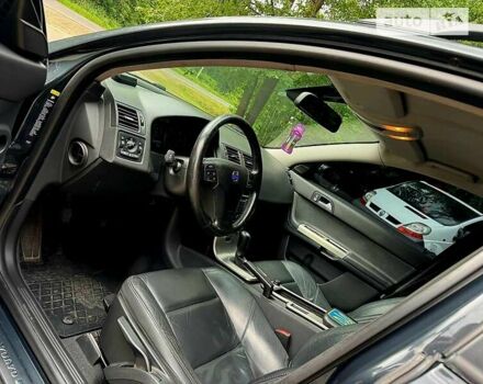 Серый Вольво В50, объемом двигателя 1.56 л и пробегом 245 тыс. км за 6599 $, фото 12 на Automoto.ua