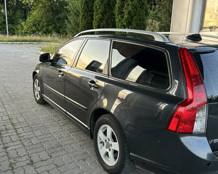 Серый Вольво В50, объемом двигателя 1.6 л и пробегом 291 тыс. км за 6300 $, фото 6 на Automoto.ua