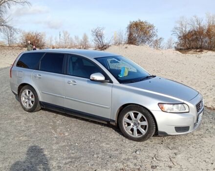 Сірий Вольво V50, об'ємом двигуна 1.6 л та пробігом 270 тис. км за 7300 $, фото 3 на Automoto.ua