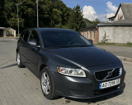 Сірий Вольво V50, об'ємом двигуна 1.6 л та пробігом 260 тис. км за 6400 $, фото 1 на Automoto.ua