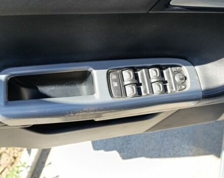 Вольво В50 2009 в Киеве на Automoto.ua Серый Вольво В50, объемом двигателя 1.6 л и пробегом 343 тыс. км за 6800 $, фото 9 на Automoto.ua