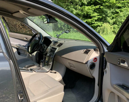 Серый Вольво В50, объемом двигателя 1.56 л и пробегом 258 тыс. км за 6000 $, фото 11 на Automoto.ua