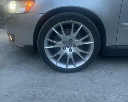 Серый Вольво В50, объемом двигателя 1.6 л и пробегом 245 тыс. км за 7500 $, фото 2 на Automoto.ua