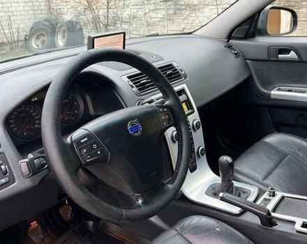 Сірий Вольво V50, об'ємом двигуна 1.6 л та пробігом 300 тис. км за 5800 $, фото 31 на Automoto.ua