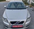 Серый Вольво В50, объемом двигателя 1.6 л и пробегом 280 тыс. км за 6700 $, фото 4 на Automoto.ua