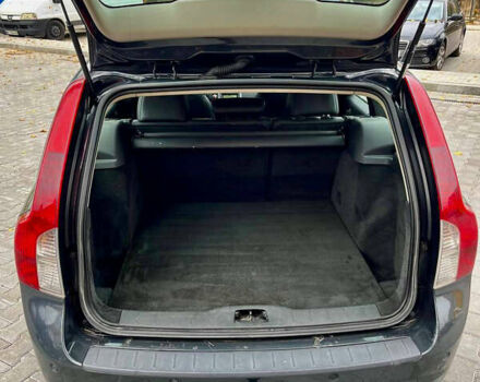 Сірий Вольво V50, об'ємом двигуна 1.6 л та пробігом 261 тис. км за 6350 $, фото 5 на Automoto.ua