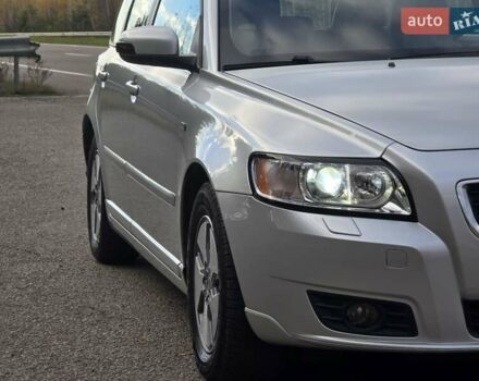 Сірий Вольво V50, об'ємом двигуна 1.6 л та пробігом 223 тис. км за 7799 $, фото 13 на Automoto.ua