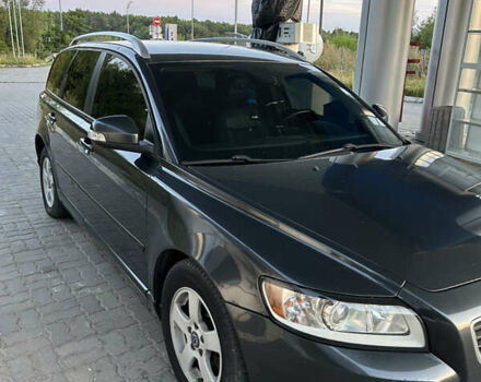 Серый Вольво В50, объемом двигателя 1.6 л и пробегом 291 тыс. км за 6300 $, фото 7 на Automoto.ua