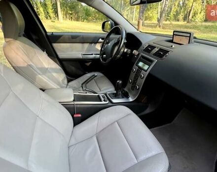 Вольво В50 2009 в Радивилове на Automoto.ua Серый Вольво В50, объемом двигателя 1.6 л и пробегом 275 тыс. км за 6900 $, фото 20 на Automoto.ua