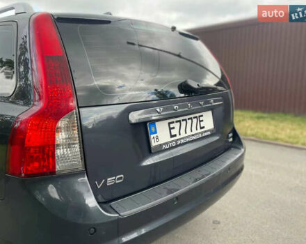 Сірий Вольво V50, об'ємом двигуна 1.6 л та пробігом 293 тис. км за 5799 $, фото 7 на Automoto.ua