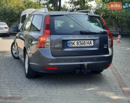 Вольво В50 2009 в Радивилове на Automoto.ua Серый Вольво В50, объемом двигателя 1.6 л и пробегом 275 тыс. км за 6900 $, фото 5 на Automoto.ua