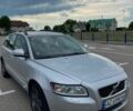 Серый Вольво В50, объемом двигателя 1.6 л и пробегом 300 тыс. км за 6617 $, фото 1 на Automoto.ua