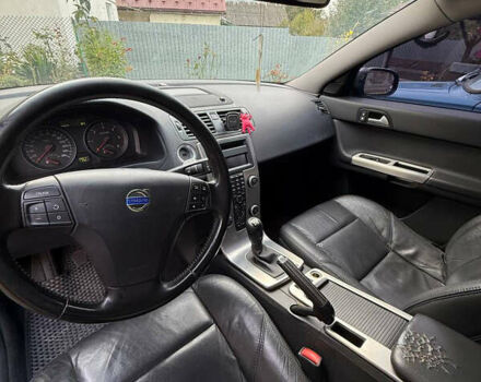 Серый Вольво В50, объемом двигателя 1.6 л и пробегом 240 тыс. км за 5500 $, фото 5 на Automoto.ua