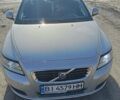 Серый Вольво В50, объемом двигателя 1.6 л и пробегом 270 тыс. км за 7250 $, фото 1 на Automoto.ua