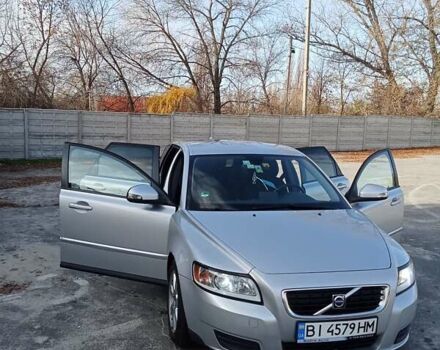 Серый Вольво В50, объемом двигателя 1.6 л и пробегом 270 тыс. км за 7250 $, фото 17 на Automoto.ua