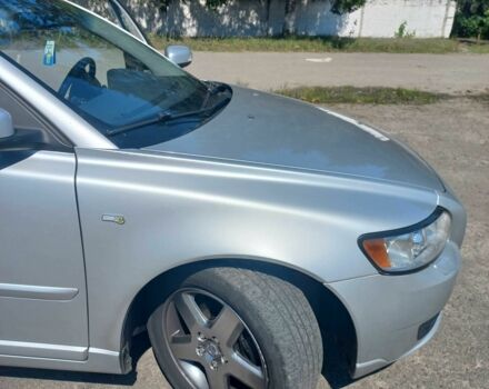 Серый Вольво В50, объемом двигателя 1.6 л и пробегом 228 тыс. км за 7999 $, фото 1 на Automoto.ua