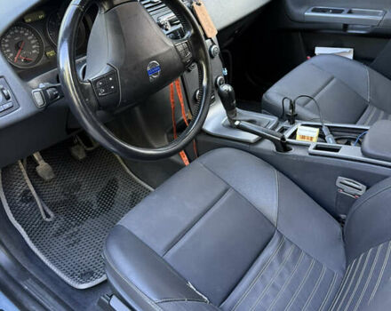 Серый Вольво В50, объемом двигателя 1.6 л и пробегом 260 тыс. км за 5500 $, фото 6 на Automoto.ua