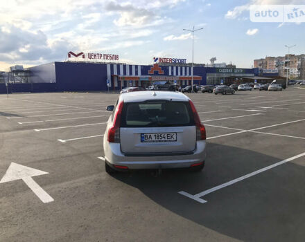 Серый Вольво В50, объемом двигателя 1.6 л и пробегом 274 тыс. км за 5300 $, фото 5 на Automoto.ua