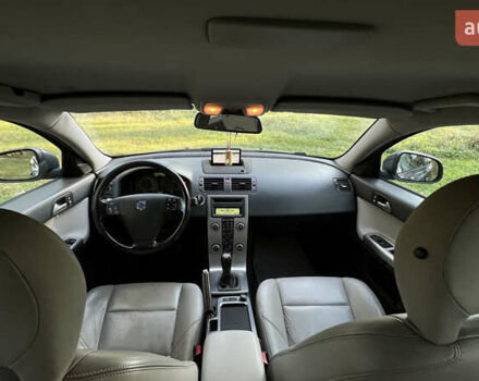 Серый Вольво В50, объемом двигателя 1.6 л и пробегом 285 тыс. км за 6400 $, фото 11 на Automoto.ua