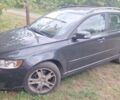 Серый Вольво В50, объемом двигателя 2 л и пробегом 300 тыс. км за 4200 $, фото 1 на Automoto.ua