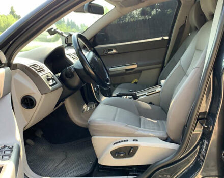 Серый Вольво В50, объемом двигателя 1.56 л и пробегом 258 тыс. км за 6000 $, фото 15 на Automoto.ua