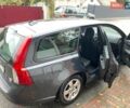 Серый Вольво В50, объемом двигателя 1.56 л и пробегом 338 тыс. км за 6000 $, фото 1 на Automoto.ua