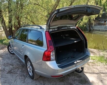 Вольво В50 2009 в Киеве на Automoto.ua Серый Вольво В50, объемом двигателя 1.6 л и пробегом 343 тыс. км за 6800 $, фото 5 на Automoto.ua