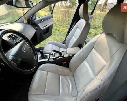 Вольво В50 2009 в Радивилове на Automoto.ua Серый Вольво В50, объемом двигателя 1.6 л и пробегом 275 тыс. км за 6900 $, фото 19 на Automoto.ua