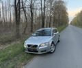Серый Вольво В50, объемом двигателя 1.6 л и пробегом 327 тыс. км за 6500 $, фото 1 на Automoto.ua