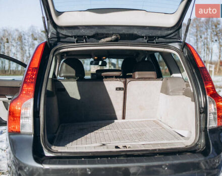 Серый Вольво В50, объемом двигателя 1.6 л и пробегом 280 тыс. км за 6800 $, фото 15 на Automoto.ua