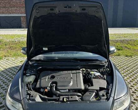 Серый Вольво В50, объемом двигателя 1.6 л и пробегом 252 тыс. км за 7700 $, фото 8 на Automoto.ua