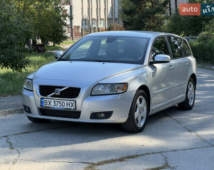 Серый Вольво В50, объемом двигателя 2 л и пробегом 257 тыс. км за 7450 $, фото 12 на Automoto.ua