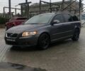 Серый Вольво В50, объемом двигателя 1.6 л и пробегом 230 тыс. км за 7500 $, фото 3 на Automoto.ua