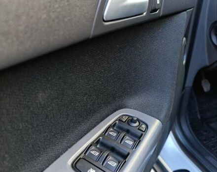 Серый Вольво В50, объемом двигателя 1.6 л и пробегом 218 тыс. км за 5750 $, фото 13 на Automoto.ua