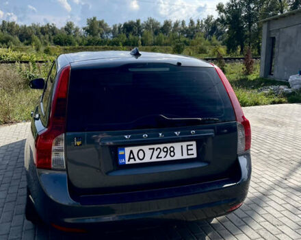 Сірий Вольво V50, об'ємом двигуна 1.6 л та пробігом 260 тис. км за 6400 $, фото 3 на Automoto.ua