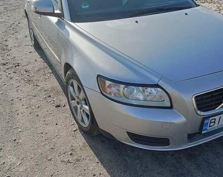 Серый Вольво В50, объемом двигателя 1.6 л и пробегом 270 тыс. км за 7250 $, фото 4 на Automoto.ua