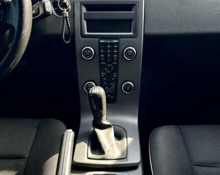 Сірий Вольво V50, об'ємом двигуна 1.6 л та пробігом 260 тис. км за 6400 $, фото 10 на Automoto.ua