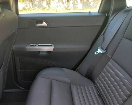 Серый Вольво В50, объемом двигателя 1.6 л и пробегом 228 тыс. км за 7999 $, фото 14 на Automoto.ua