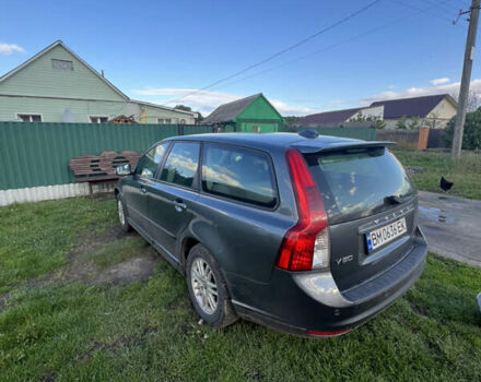 Серый Вольво В50, объемом двигателя 1.56 л и пробегом 261 тыс. км за 8200 $, фото 2 на Automoto.ua