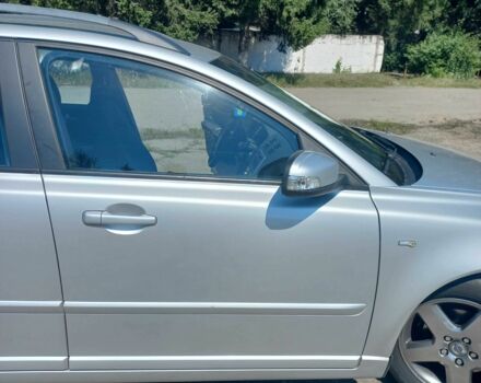 Серый Вольво В50, объемом двигателя 1.6 л и пробегом 228 тыс. км за 7999 $, фото 2 на Automoto.ua