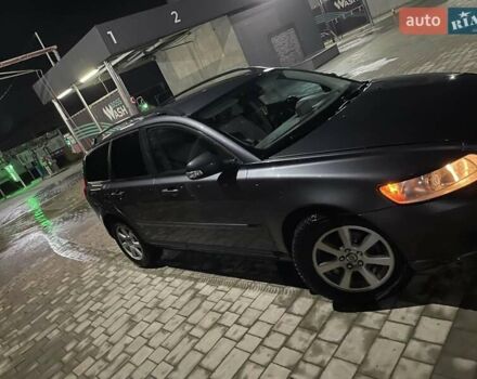 Серый Вольво В50, объемом двигателя 1.6 л и пробегом 198 тыс. км за 5500 $, фото 4 на Automoto.ua