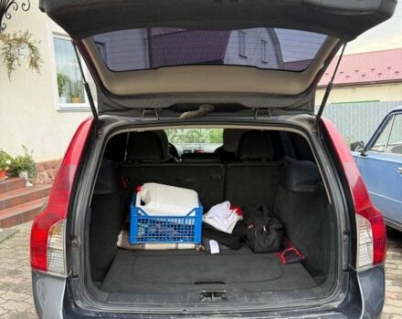 Вольво В50 2009 в Львове на Automoto.ua Серый Вольво В50, объемом двигателя 1.6 л и пробегом 240 тыс. км за 5500 $, фото 8 на Automoto.ua